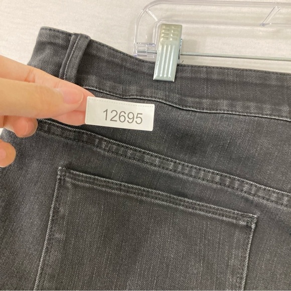 Soft Surroundings Dark Gray Stretch Slim Pull-on Jeans size Large - Picture 10 of 10